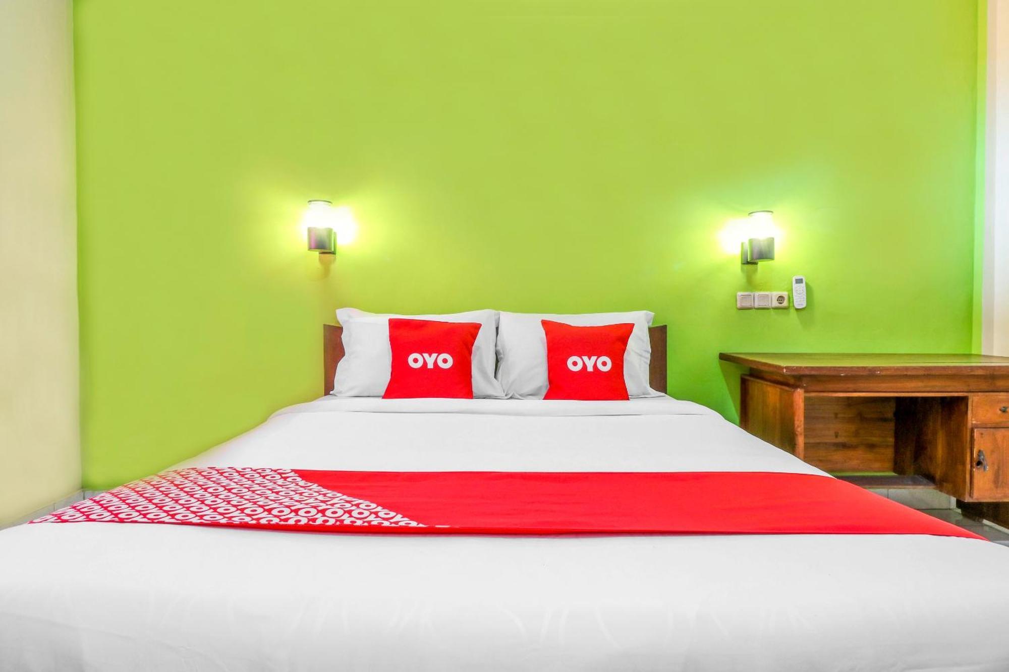 Oyo 2184 Nan Berlian Inn Legian Esterno foto