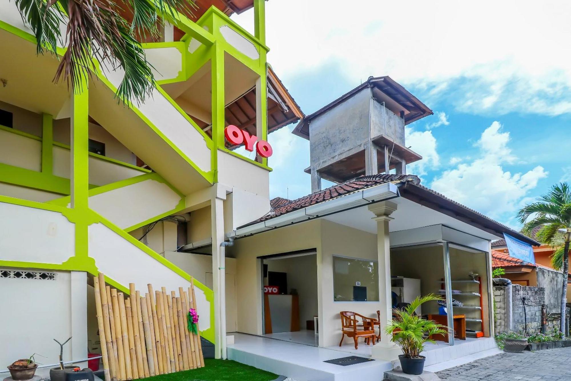 Oyo 2184 Nan Berlian Inn Legian Esterno foto